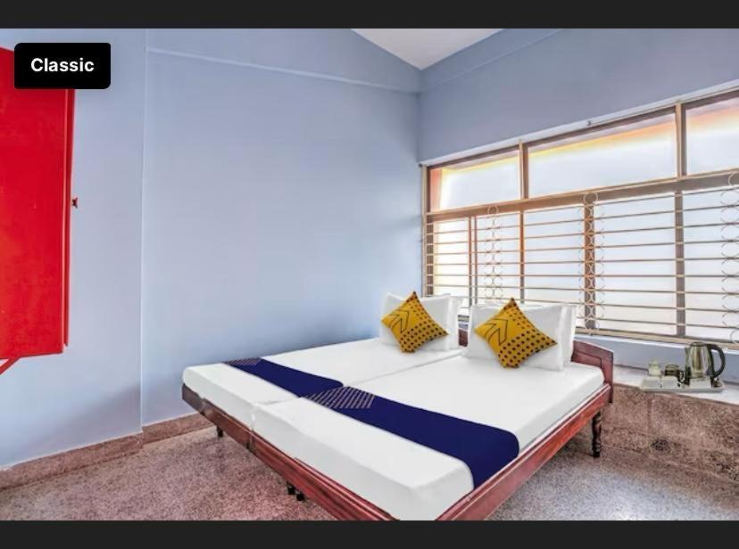 Ss Kkp Tourist Home Thiruvananthapuram Exterior foto